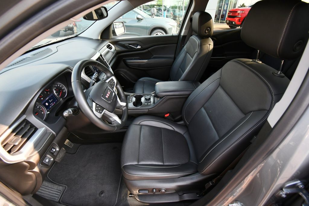 Used 2023 GMC Acadia SLT AWD/4WD image 15