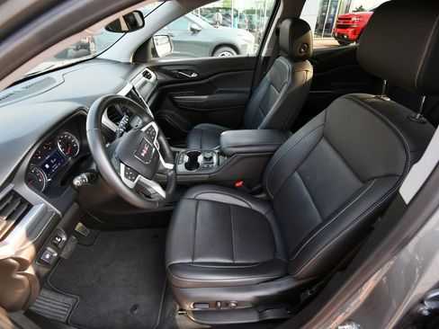 Used 2023 GMC Acadia SLT AWD/4WD image 15