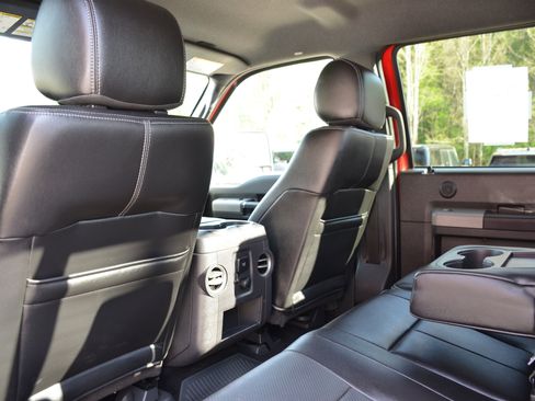 Used 2014 Ford F350 Lariat w/ Lariat Interior Package image 22