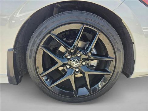 Used 2024 Honda Civic Sport image 18