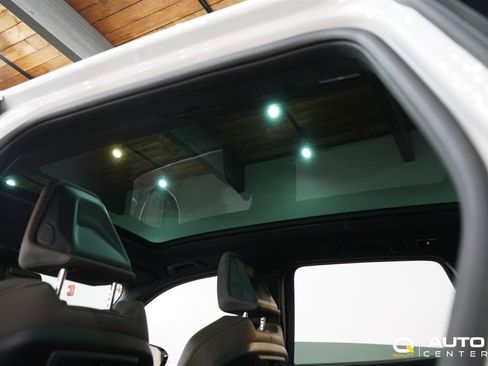 Used 2025 BMW X3 xDrive30i image 34