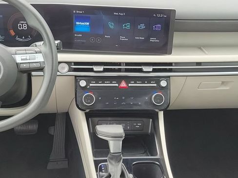 Used 2025 Hyundai Tucson SEL AWD/4WD image 22