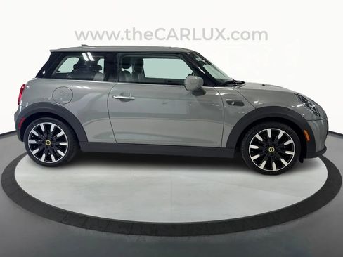 Used 2023 MINI Cooper SE image 8