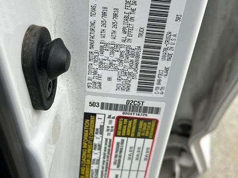 Used 2022 Toyota Tundra SR5 image 31