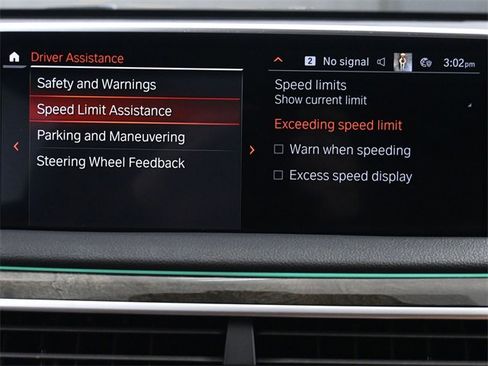 Used 2020 BMW 750i xDrive 750i xDrive w/ M Sport Package image 37