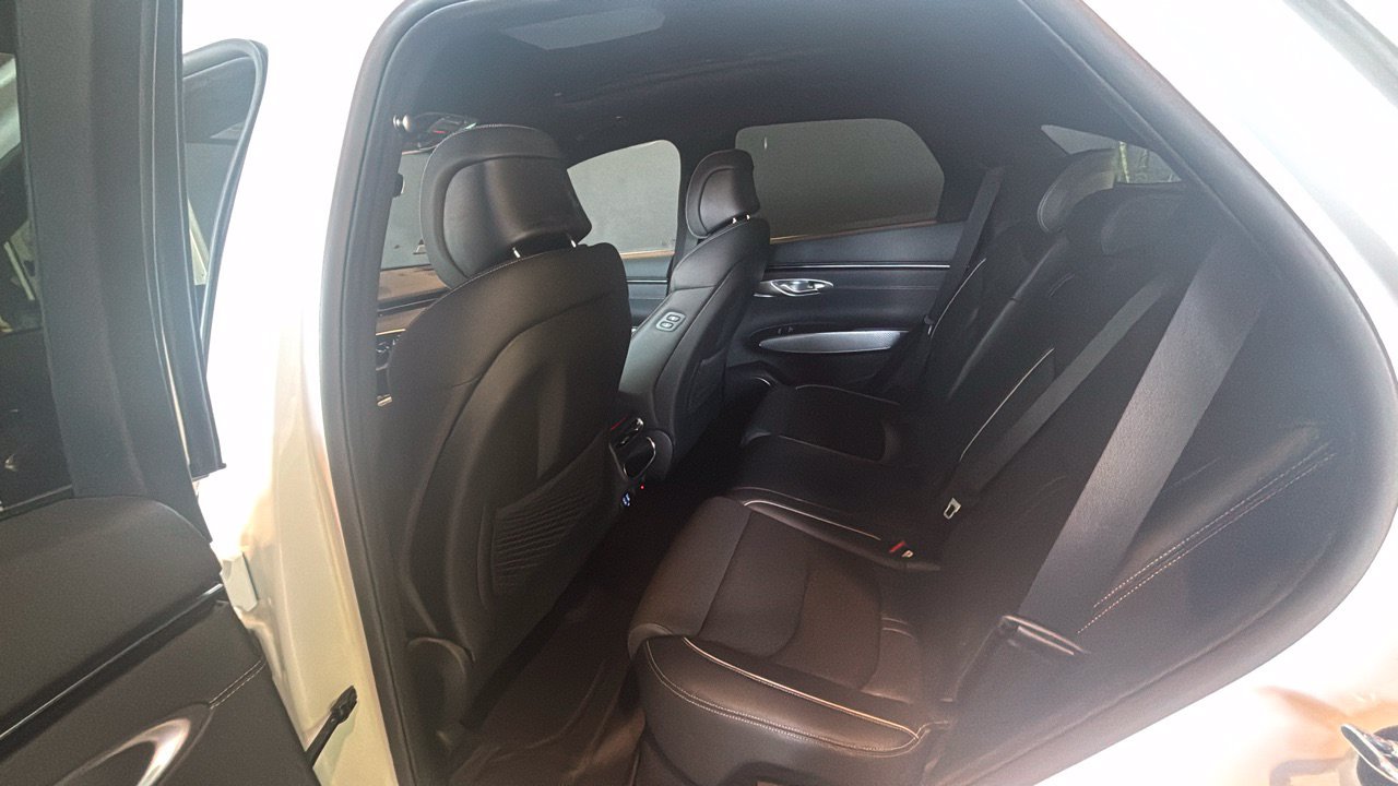 Used 2024 Genesis GV70 3.5T Sport AWD/4WD image 8