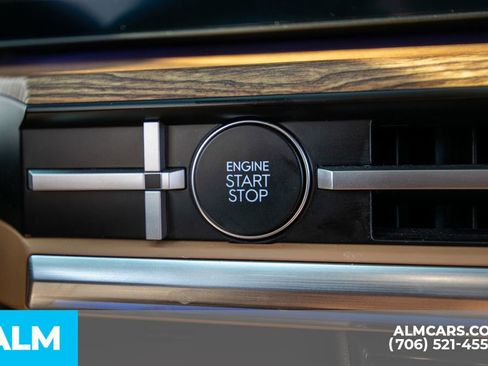 Used 2024 Hyundai Santa Fe Limited image 27