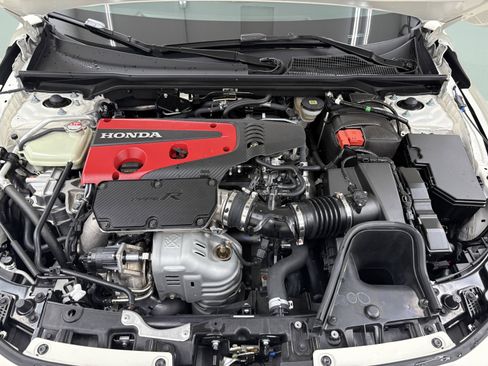 Used 2025 Honda Civic Type R image 7