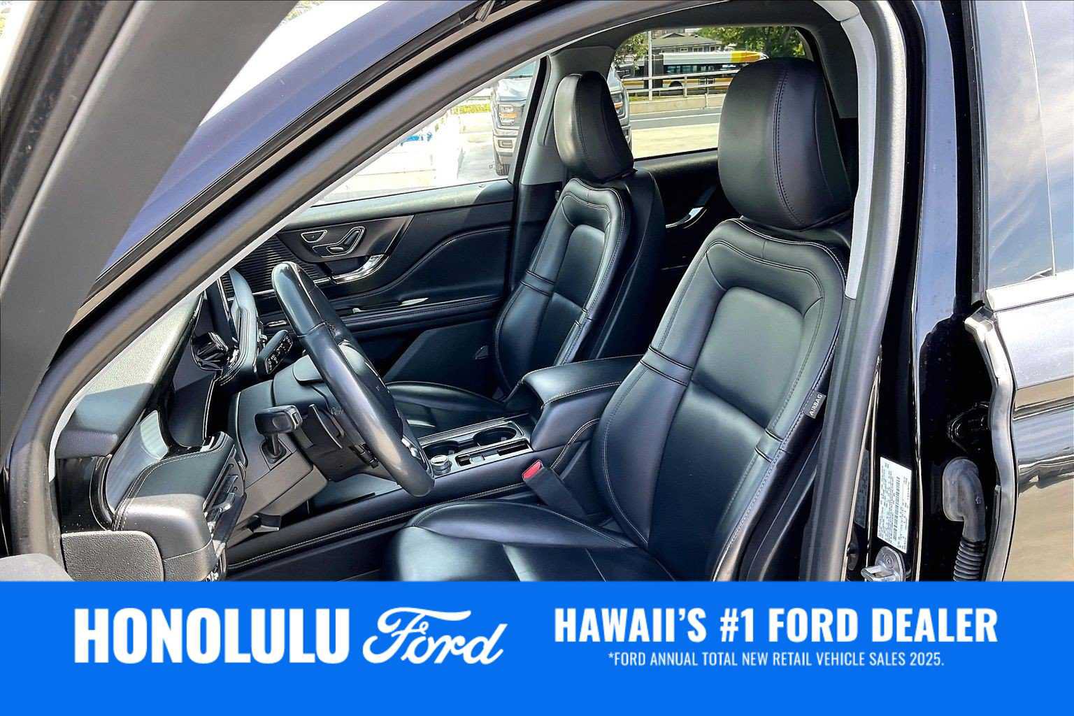 Used 2021 Lincoln Corsair FWD w/ Towing Package I image 11