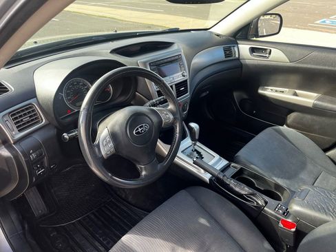 Used 2010 Subaru Impreza Outback Sport image 9