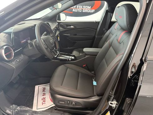 New 2026 Chevrolet Trax RS w/ Sunroof Package FWD image 9