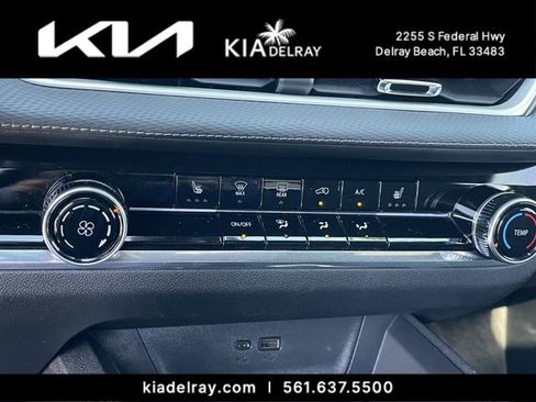 Used 2025 Chevrolet Equinox LT w/ Safety and Technology Package image 21