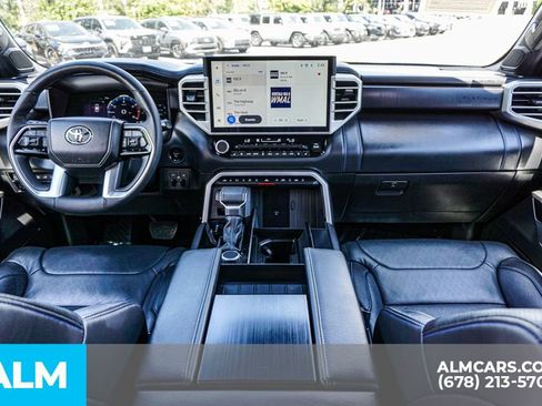 Used 2025 Toyota Sequoia Platinum AWD/4WD image 28