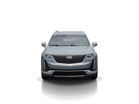 Used 2024 Cadillac XT6 Luxury FWD image 3