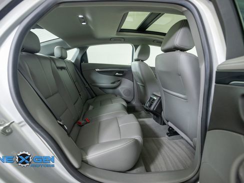 Used 2019 Chevrolet Impala LT w/ Sunroof and Spoiler Package FWD image 36