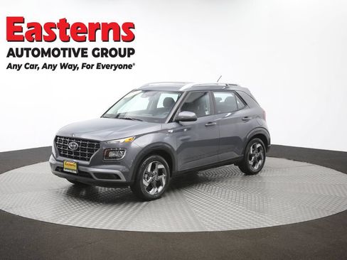 Used 2025 Hyundai Venue SEL FWD image 55