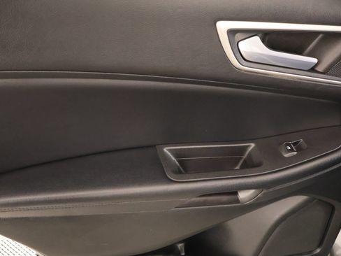 Used 2023 Ford Edge SEL AWD/4WD image 16