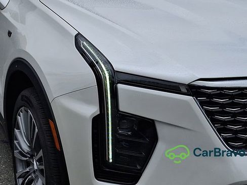 Certified 2024 Cadillac XT4 Premium Luxury AWD/4WD image 9