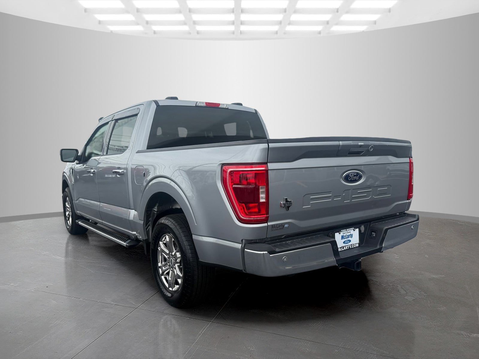 Used 2023 Ford F150 XLT w/ Equipment Group 302A High RWD image 5
