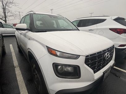 Used 2022 Hyundai Venue SEL