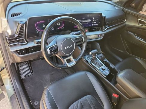 Used 2025 Kia Sportage X-Line w/ Premium Package image 8