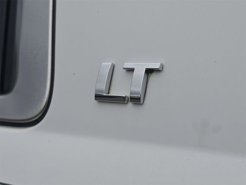 Used 2020 Chevrolet Tahoe LT image 5