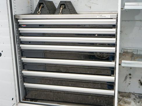 Used 2019 Ford F750 2WD Regular Cab Super Duty image 7