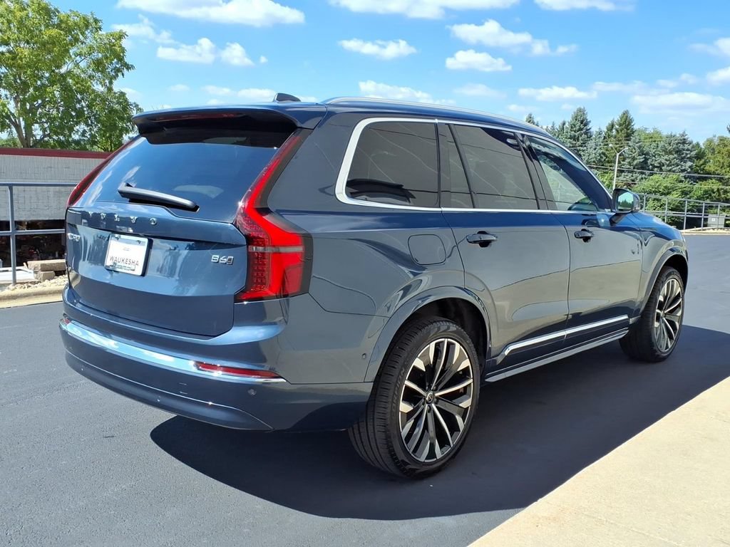 Certified 2026 Volvo XC90 B6 Plus AWD/4WD image 5