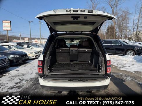 Used 2020 Land Rover Range Rover SV Autobiography Dynamic image 19