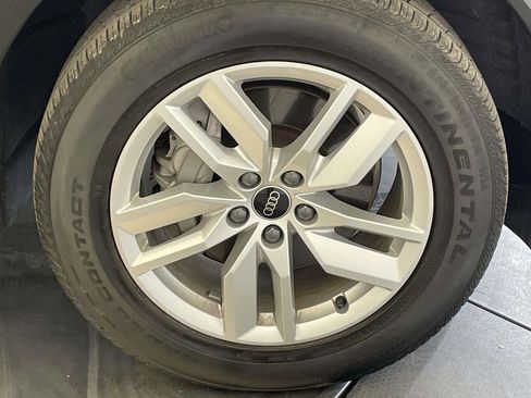 Certified 2024 Audi Q5 2.0T Premium w/ Convenience Package image 14