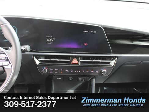 Used 2024 Kia Niro EX image 15