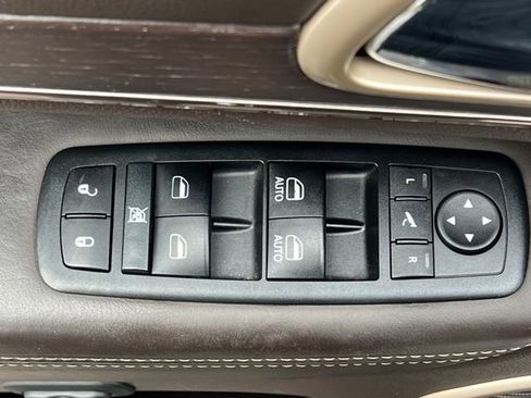 Used 2014 Jeep Grand Cherokee Summit image 18