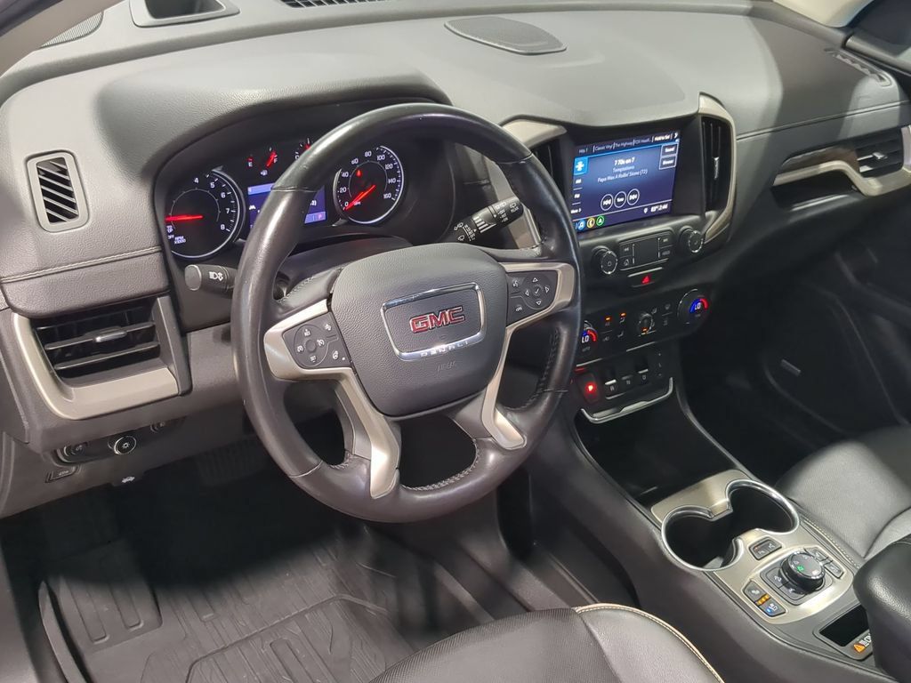 Used 2020 GMC Terrain Denali w/ Denali Premium Package AWD/4WD image 12