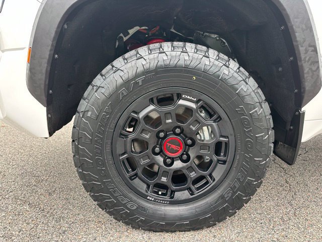 Used 2025 Toyota Tundra TRD Pro AWD/4WD image 10