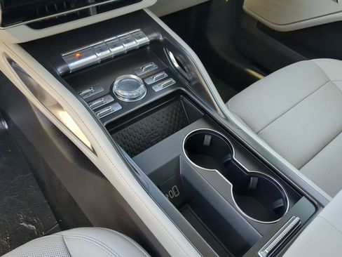 New 2026 Lincoln Nautilus Premier w/ Equipment Group 102A image 20