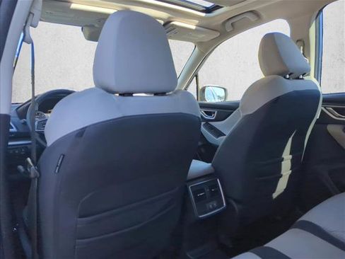 Used 2021 Subaru Forester Premium image 20
