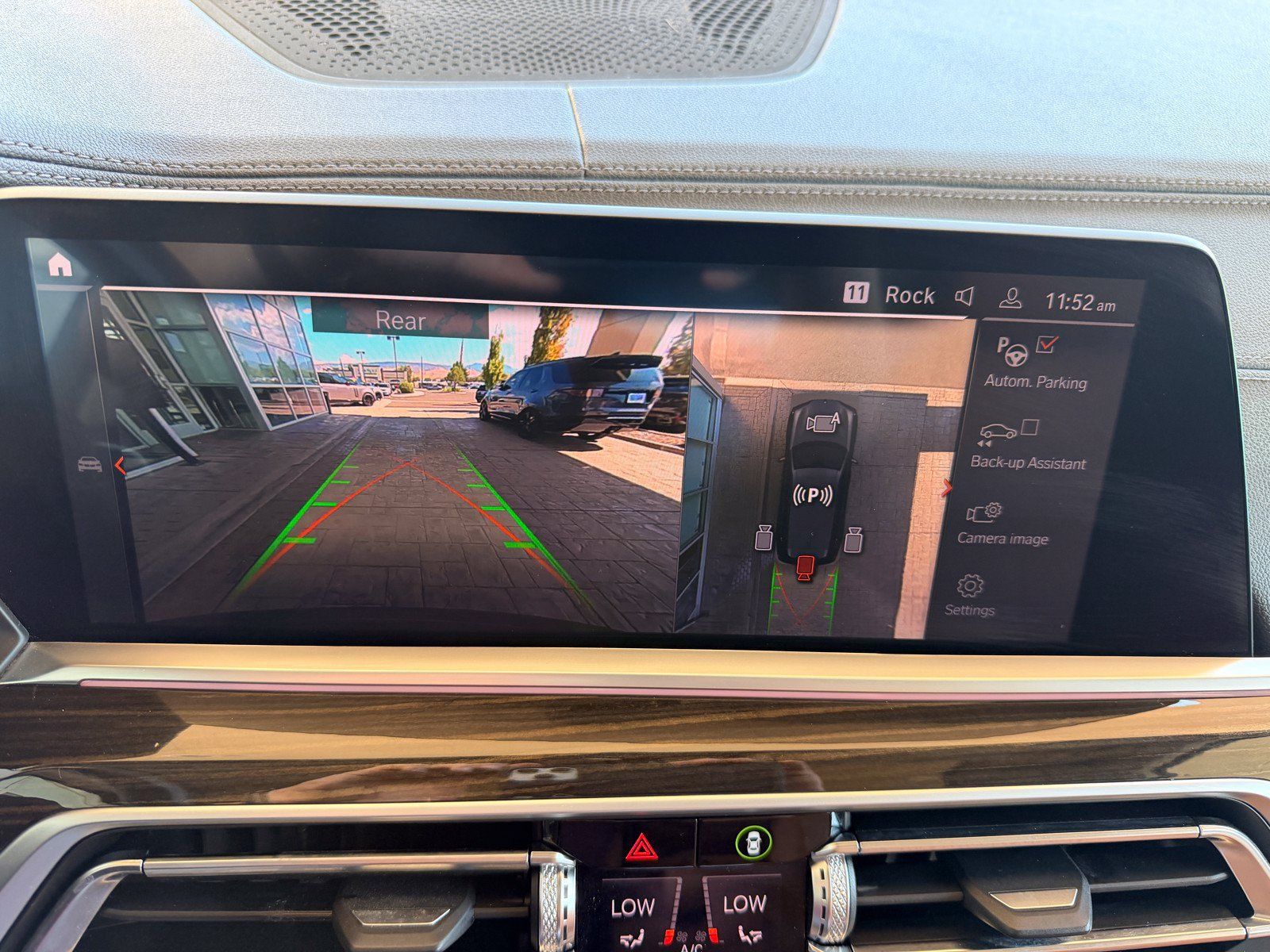 Used 2021 BMW X7 xDrive40i AWD/4WD image 11