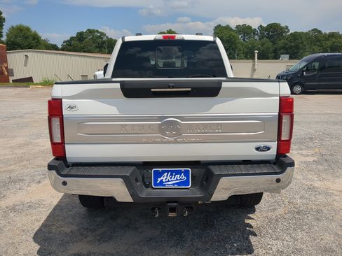 Used 2021 Ford F250 King Ranch w/ King Ranch Ultimate Package AWD/4WD image 4