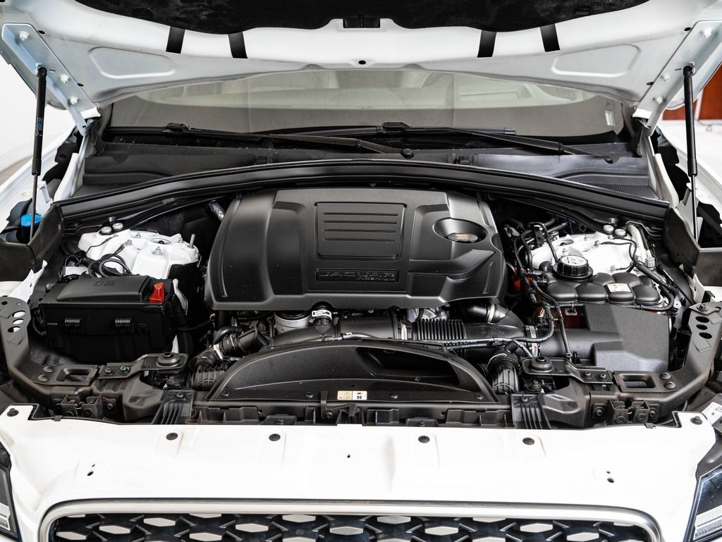 Used 2023 Jaguar F-PACE S AWD/4WD image 45