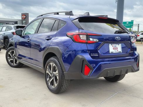 Certified 2025 Subaru Crosstrek 2.0i Premium image 3