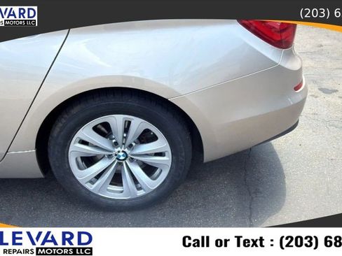 Used 2012 BMW 535i xDrive AWD/4WD image 10