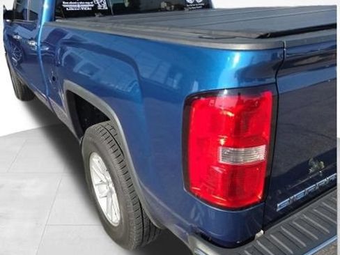 Used 2015 GMC Sierra 1500 SLE w/ SLE Value Package AWD/4WD image 10