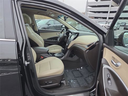 Used 2018 Hyundai Santa Fe Sport w/ Cargo Package image 28