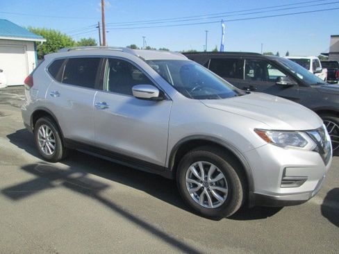 Used 2020 Nissan Rogue SV AWD/4WD image 1