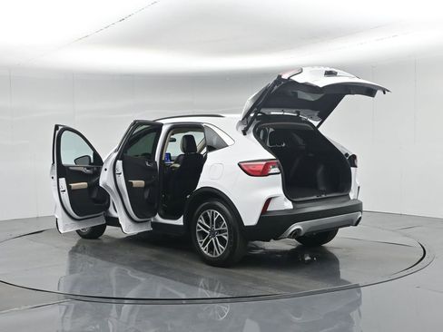 Used 2020 Ford Escape SEL image 36