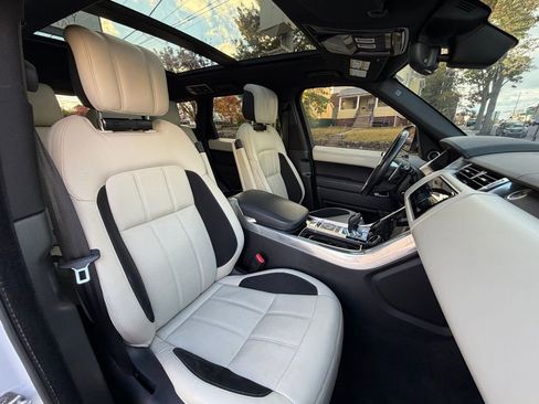 Used 2019 Land Rover Range Rover Sport Supercharged image 9