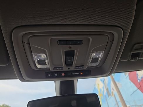 Used 2019 Chevrolet Silverado 1500 LT w/ All-Star Edition image 15