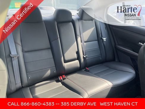 Certified 2025 Nissan Sentra SR w/ SR Premium Package FWD image 27