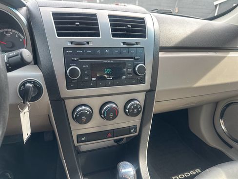 Used 2010 Dodge Avenger R/T FWD image 16