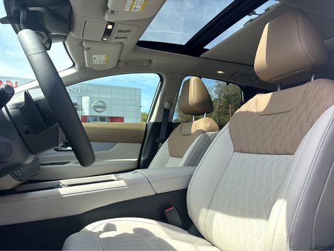 New 2026 Nissan Murano Platinum w/ Technology Package image 17